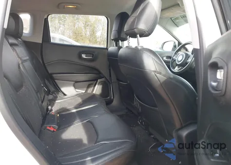 2018 Jeep Compass Altitude 4X4 from USA, damaged, VIN 3C4NJDBB5JT395306